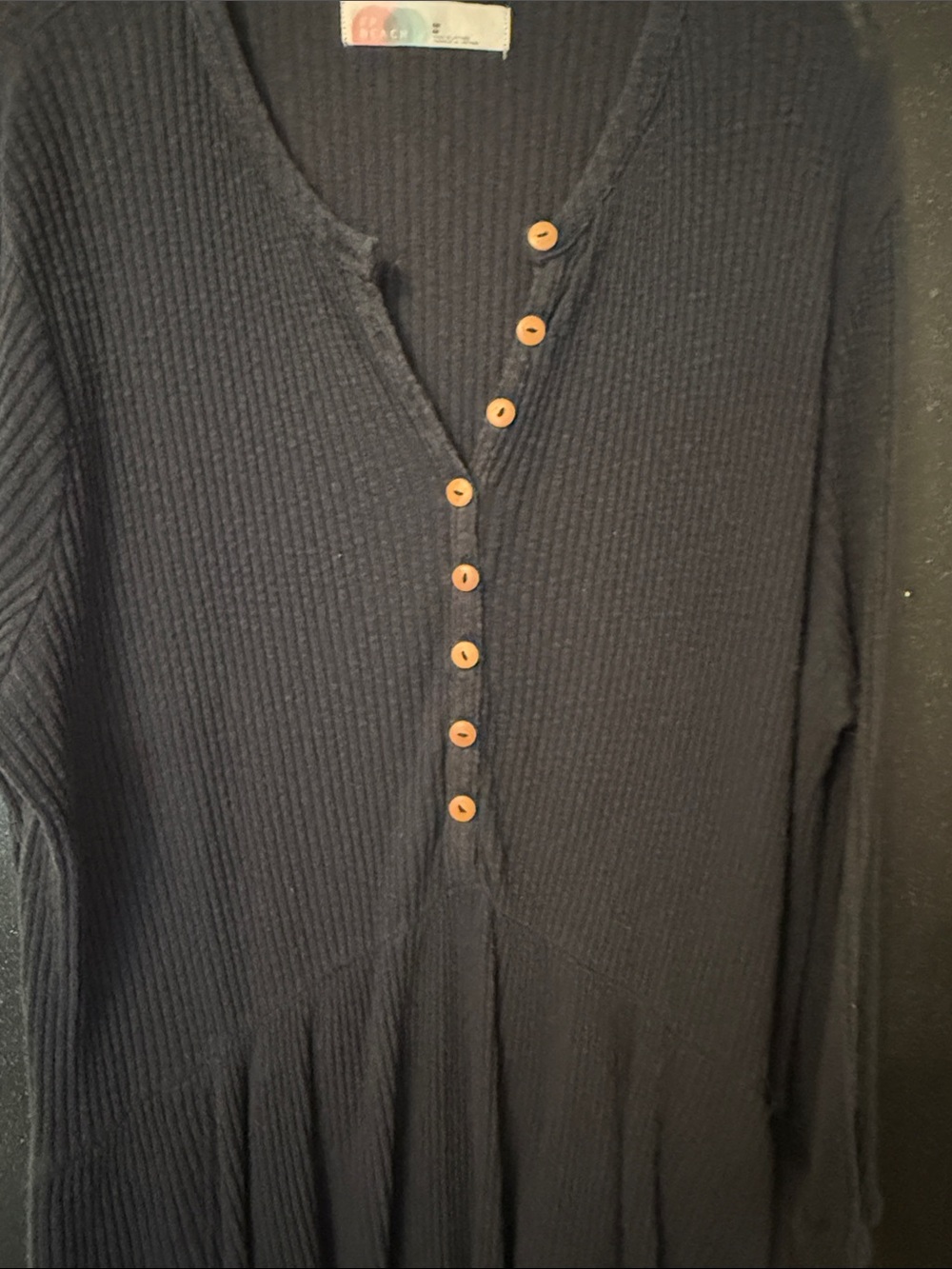 Long-Sleeve Black Button Front Ribbed Tunic - Picture 3 of 4
